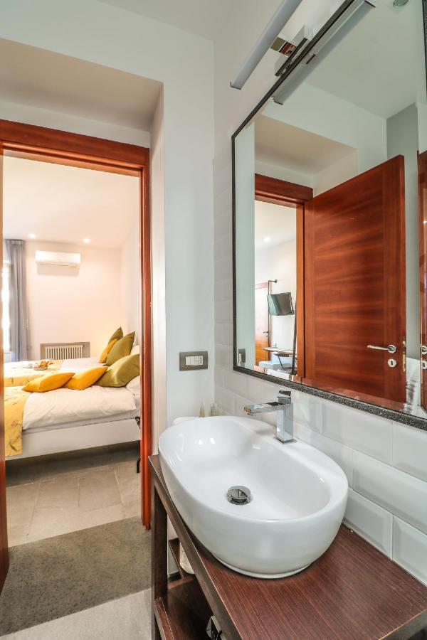 나폴리 Terrazze Del Lungomare B&B 외부 사진