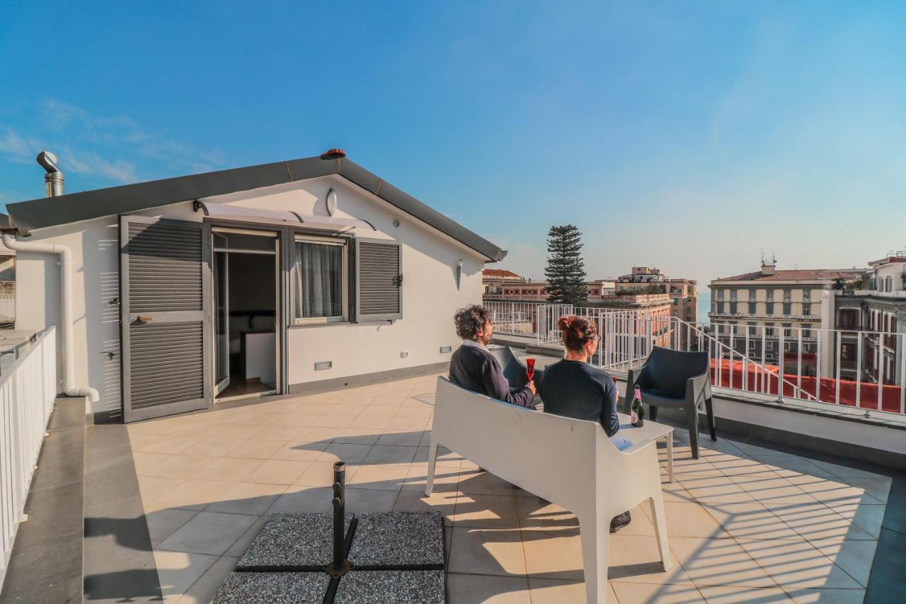 나폴리 Terrazze Del Lungomare B&B 외부 사진