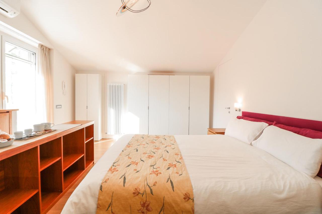 나폴리 Terrazze Del Lungomare B&B 외부 사진