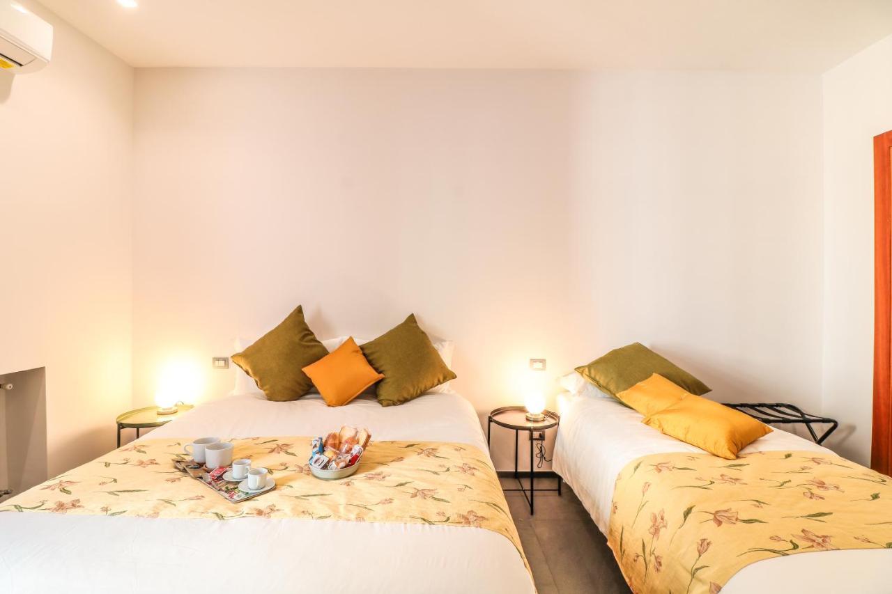 나폴리 Terrazze Del Lungomare B&B 외부 사진