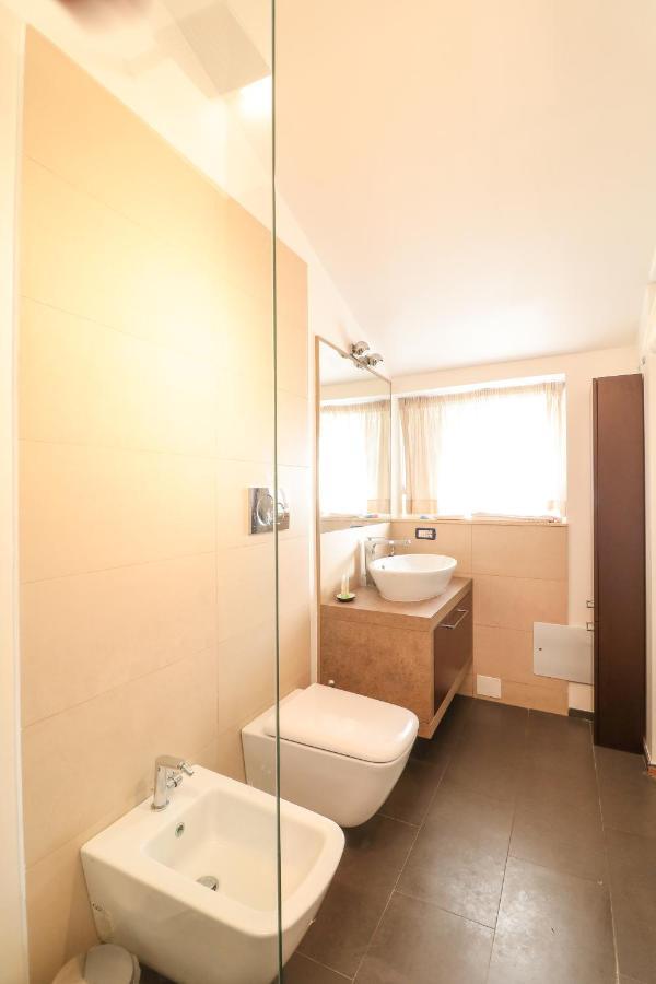 나폴리 Terrazze Del Lungomare B&B 외부 사진